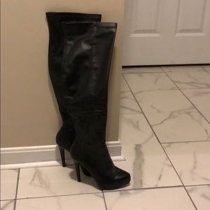 Black Leather Over the Knee Heeled Boots